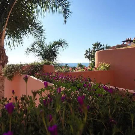 Front Line Beach Apt With Panoramic Views Rdr547 Apartment